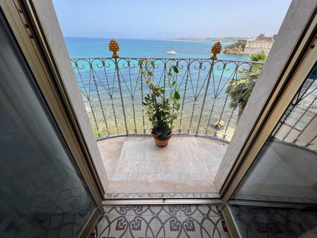 Castello A Mare Apartment Castellammare del Golfo Exterior foto